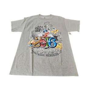 Disney T-Shirt Medium Gray NEW 2016 Walt Disney World Music Magic Memories